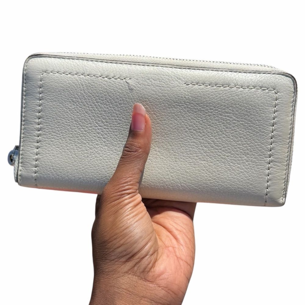Coach Cream Leather Zip Wallet Pearlescent Compact Minimalist Neutral Designer - Picture 2 of 10